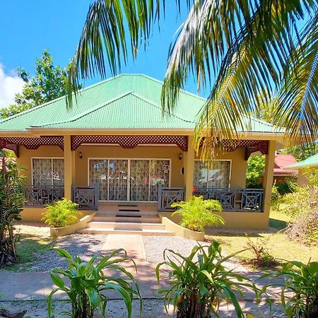 Hostellerie La Digue Exterior foto